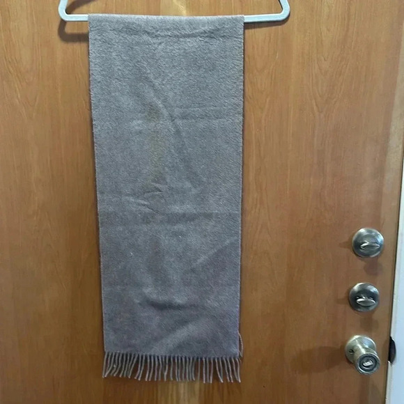 Cashmere scarf - Picture 1 of 4